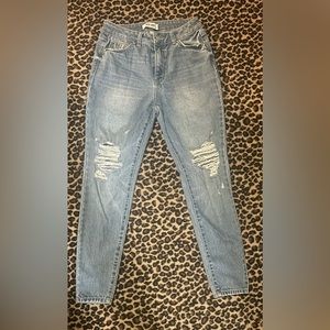 WAX JEAN SIZE 7/28 distressed